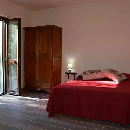 Room In Bb - Bb Il Leccio , Umbria Pensionat